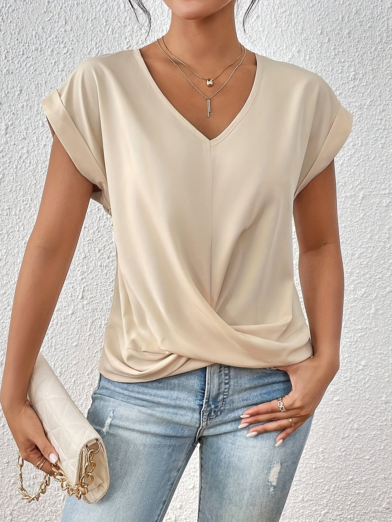 Cleo™ - Lækkert T-shirt med sweetheart-udskæring