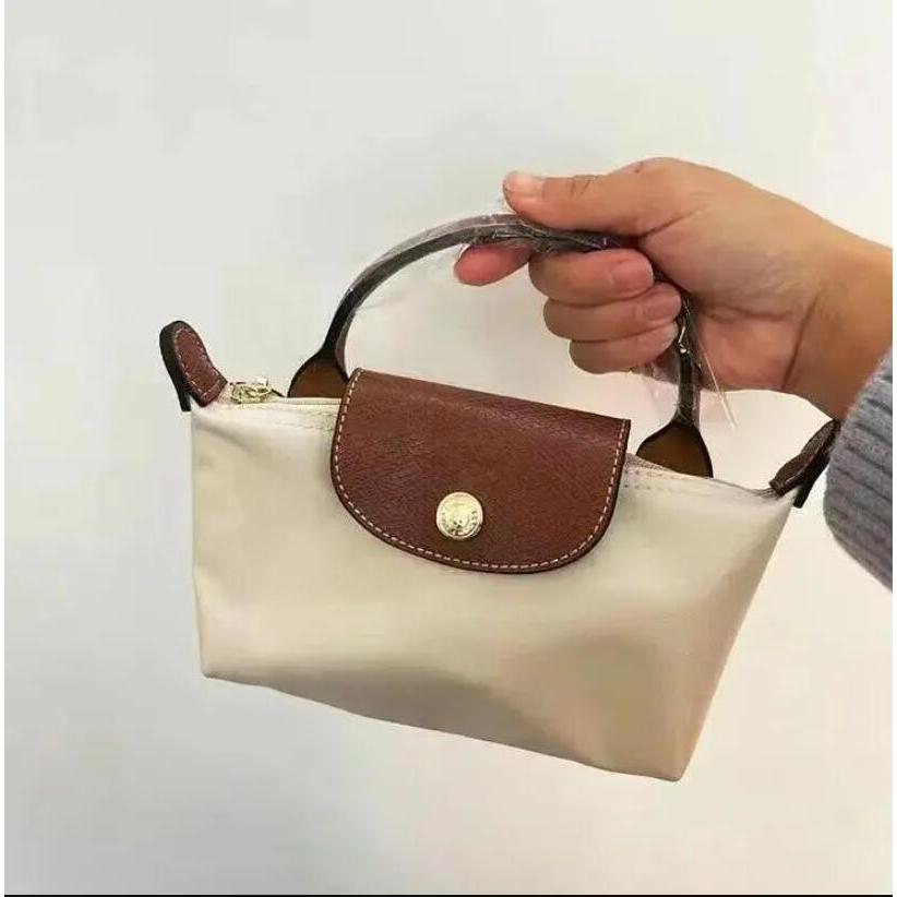 Vittoria Luxe Crossbody Bag