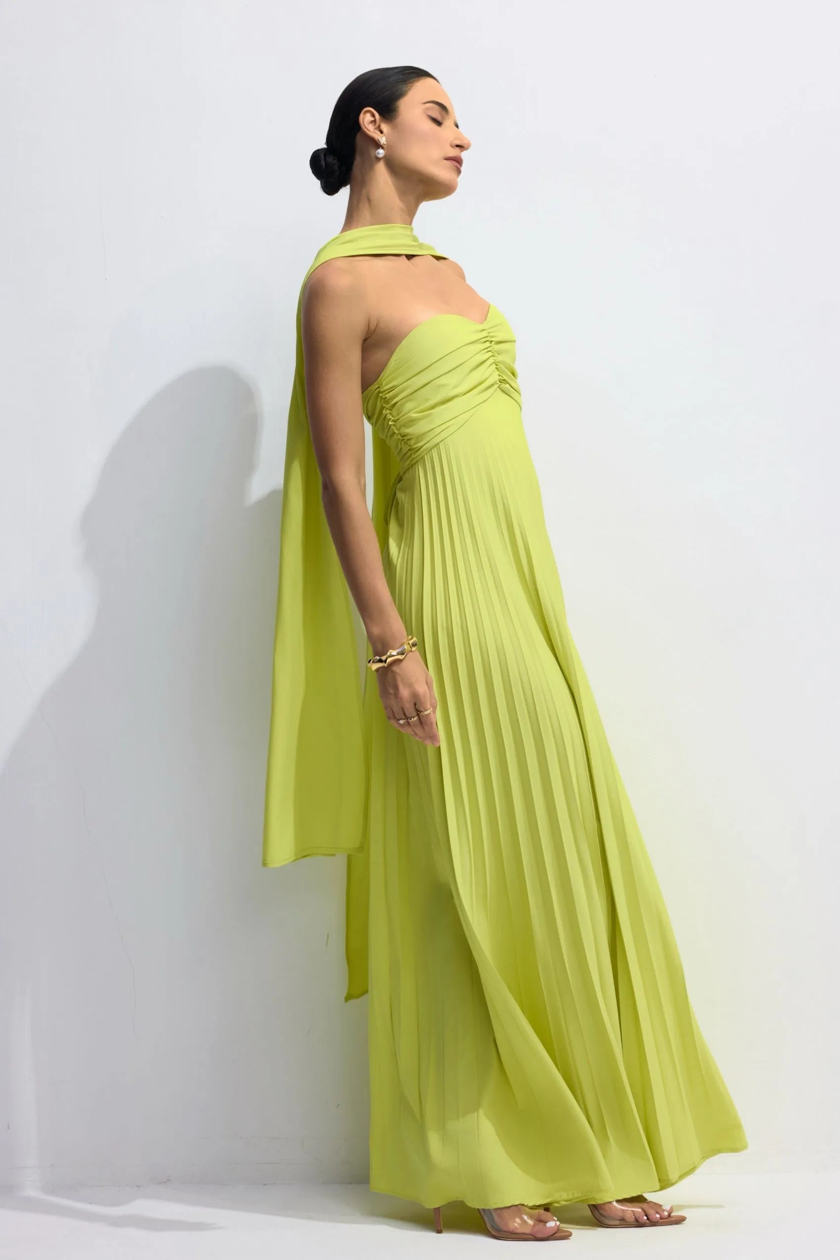 ISAVELLE – Strapless Pleated Maxi Dress