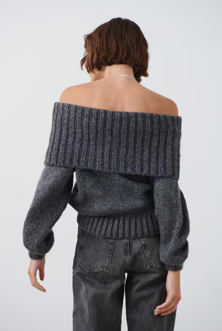 Luna | Maglione lavorato a maglia con spalle scoperte