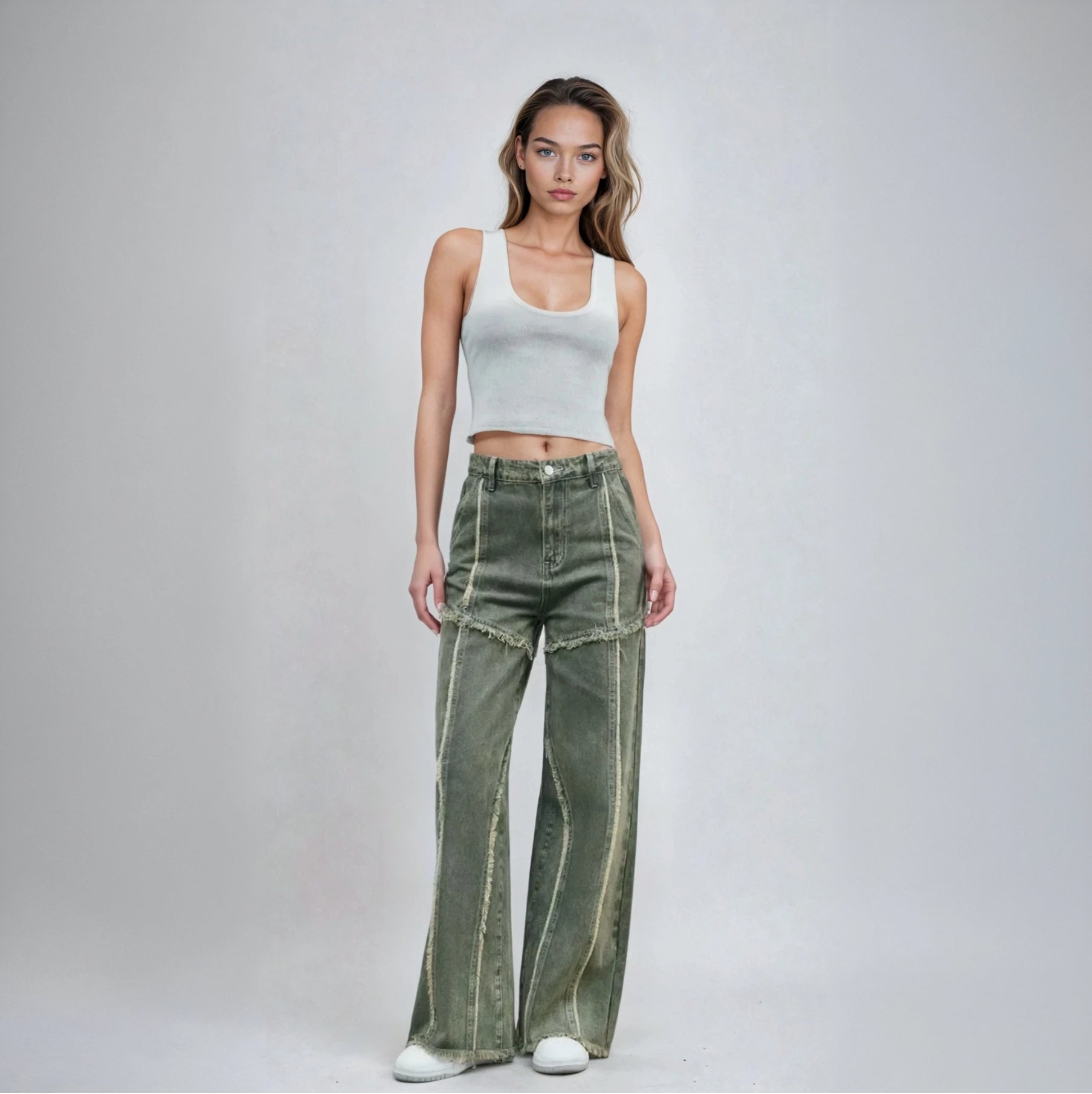 VERA – STREET STYLE PATCHED JEANS