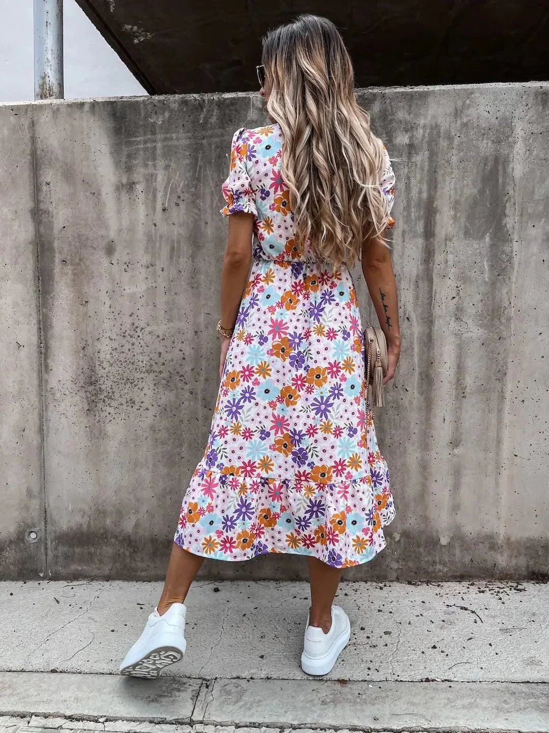 Naila™ | Elegantes Blumenkleid