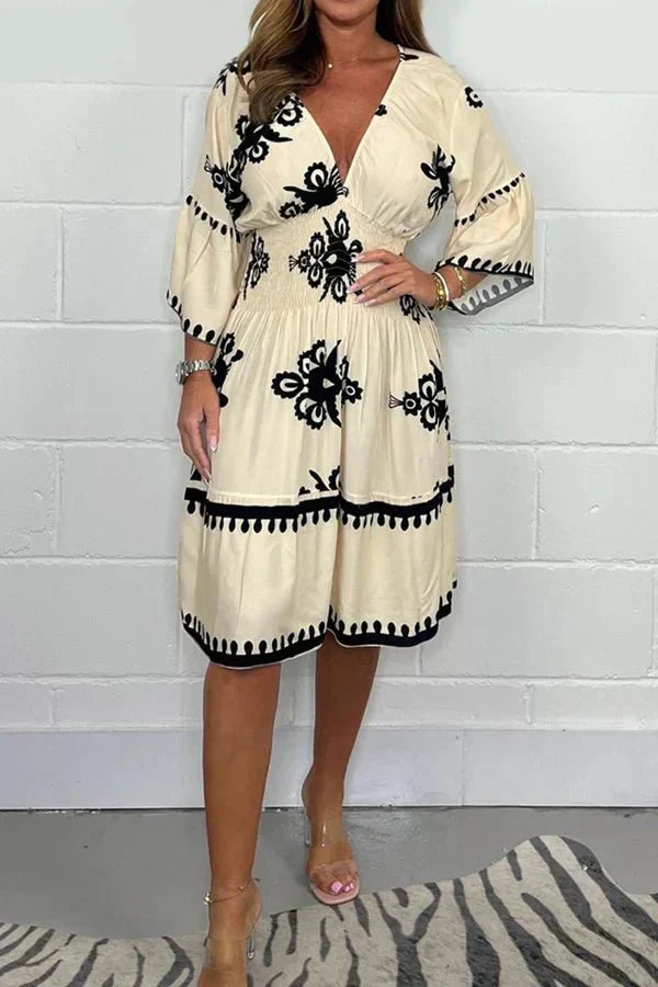 FRANCA | GEDRUCKTES KLEID MIT V-AUSSCHNITT