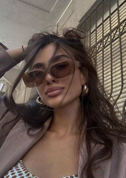 Neri - Sonnenbrille mit quadratischem und rundem Rahmen