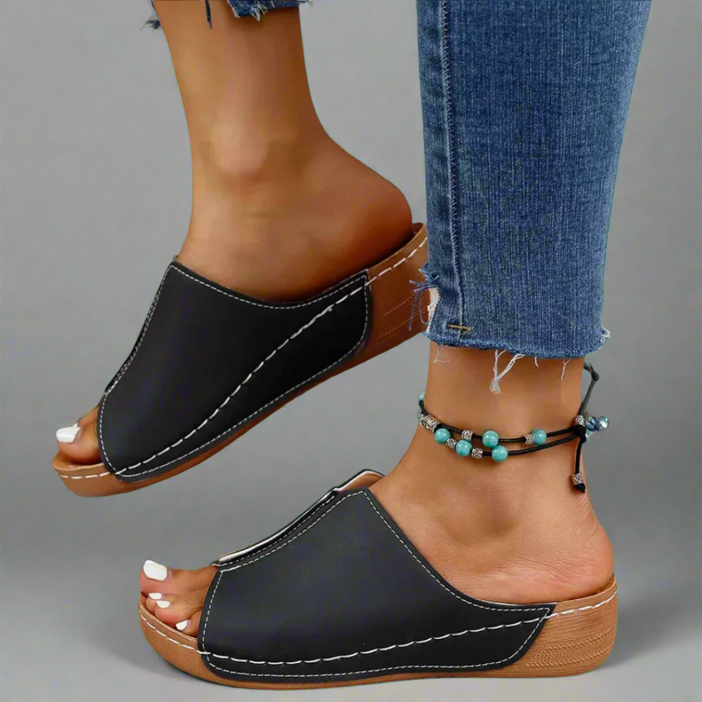 Noemi | Sandali wedge fatti a mano in materiale premium