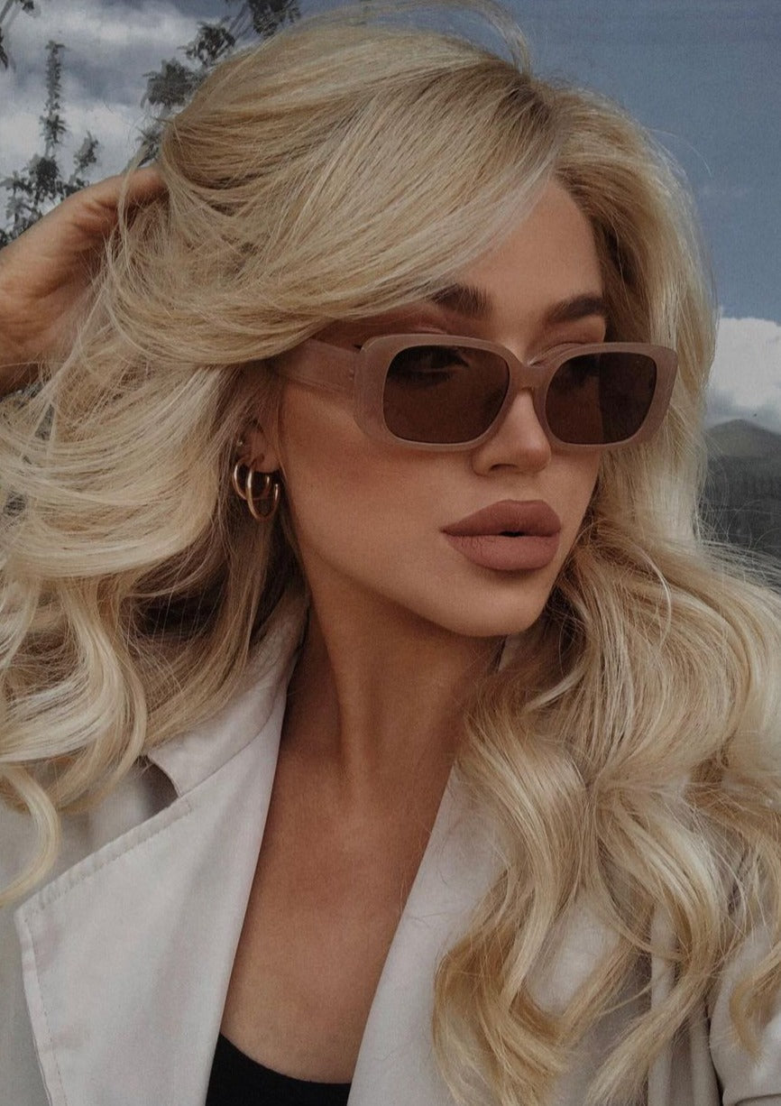 Neri - Sonnenbrille mit quadratischem und rundem Rahmen