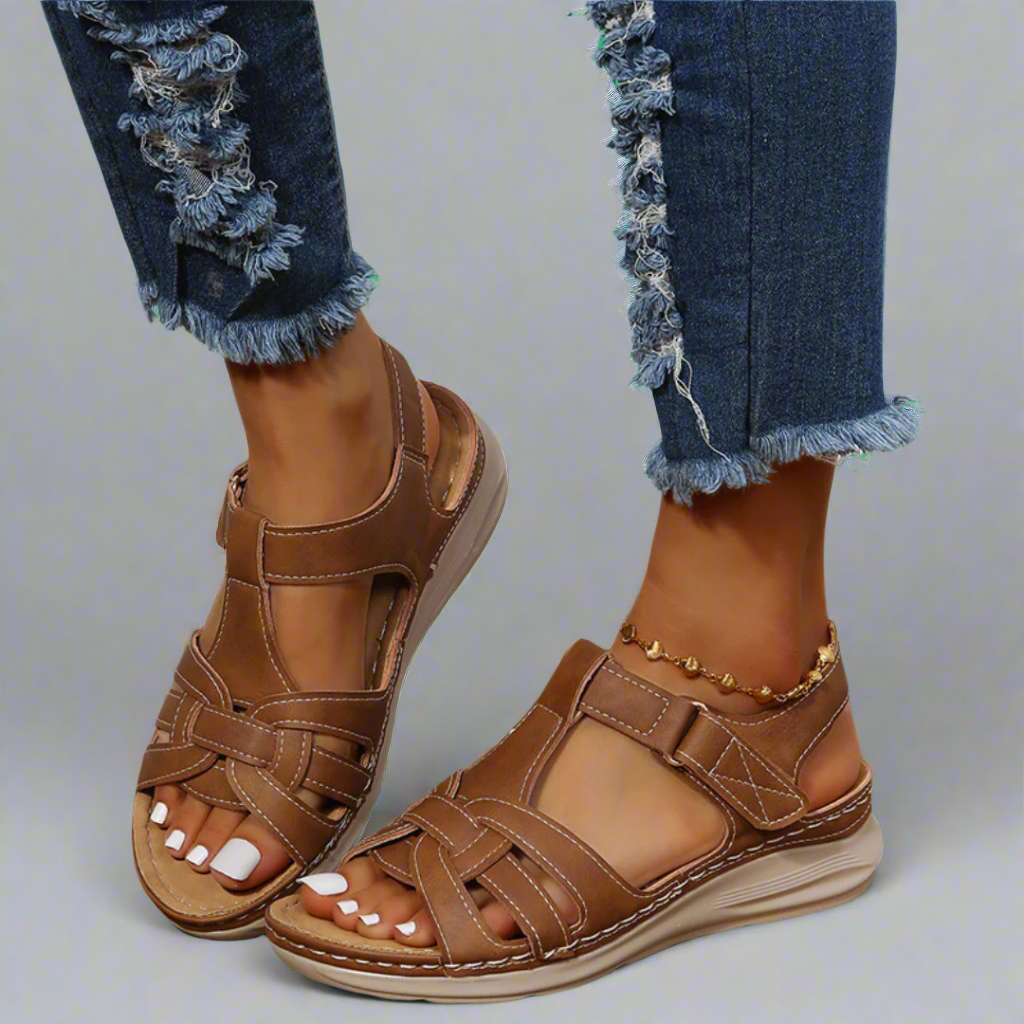 Queniva | Sandali ortopedici di comfort fatti a mano in pelle vintage