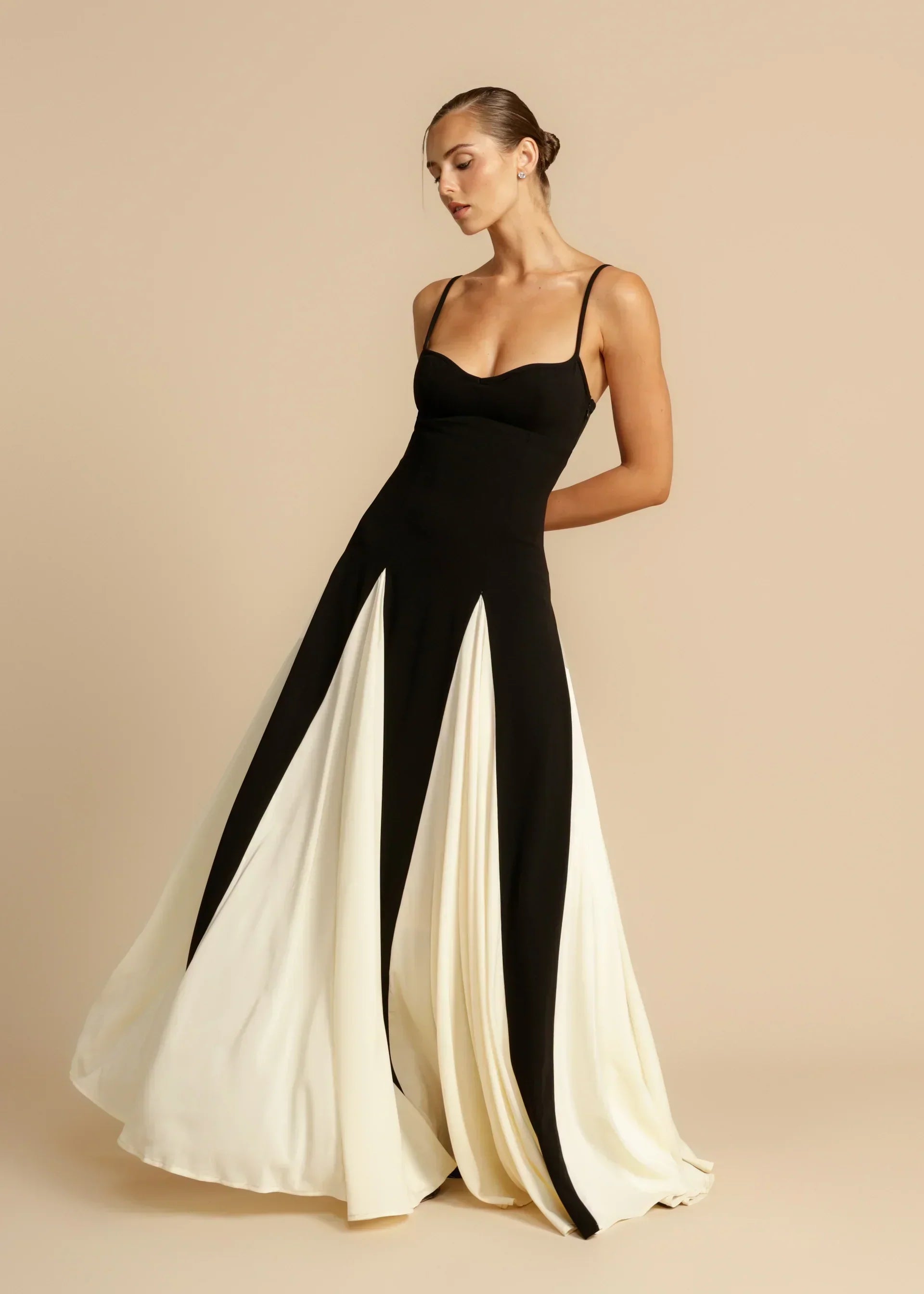 CALANTHA – Maxi Dress