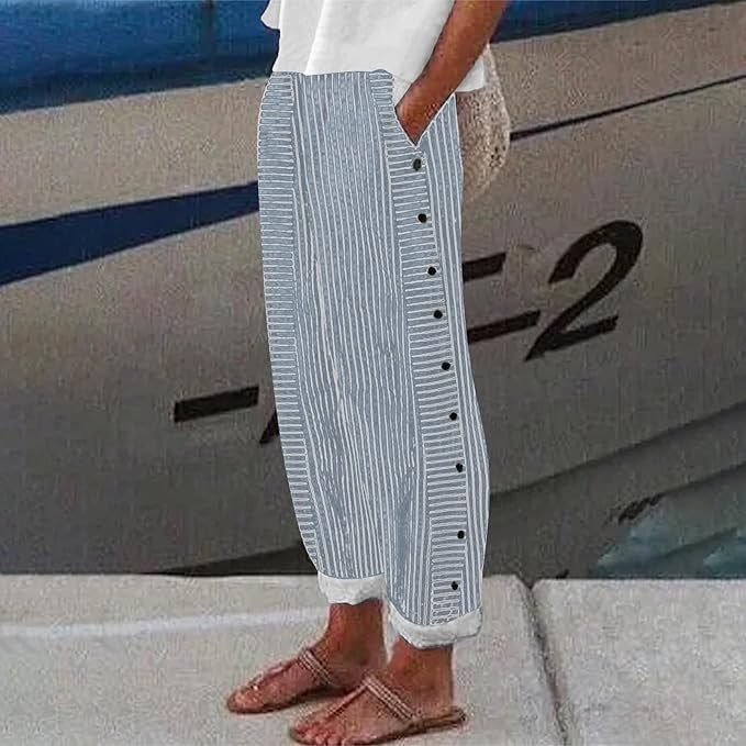 Sera™ - Gestreifte Hose mit Knopf-Accent