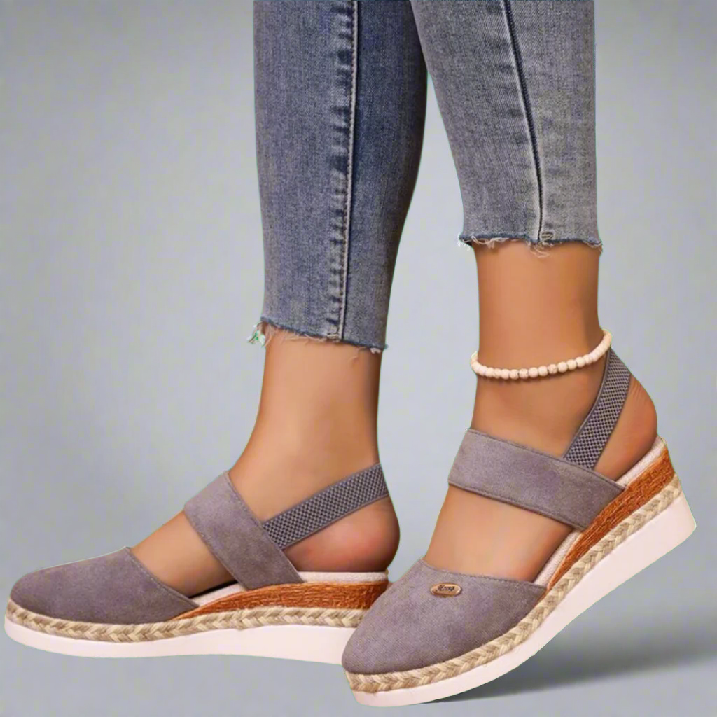 Gitta | Sandali con zeppa per taglie forti da donna – Comodi e Versatili