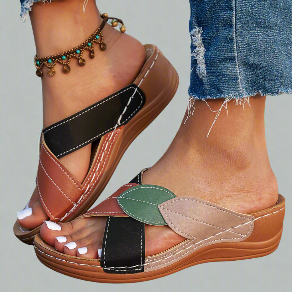 Nina | Sandali wedge fatti a mano in materiale premium