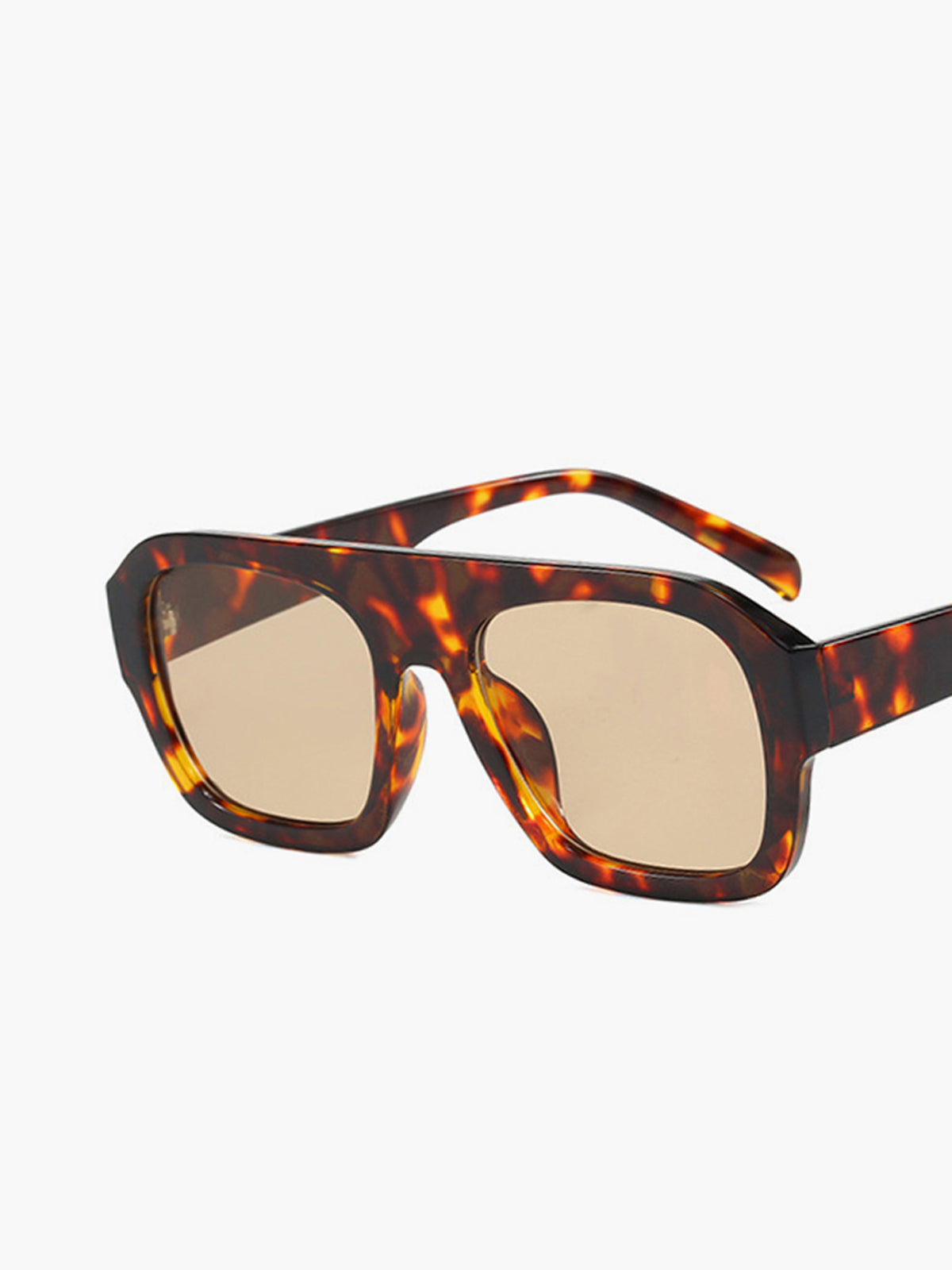 LUNARA – Bold Square Frame Sunglasses