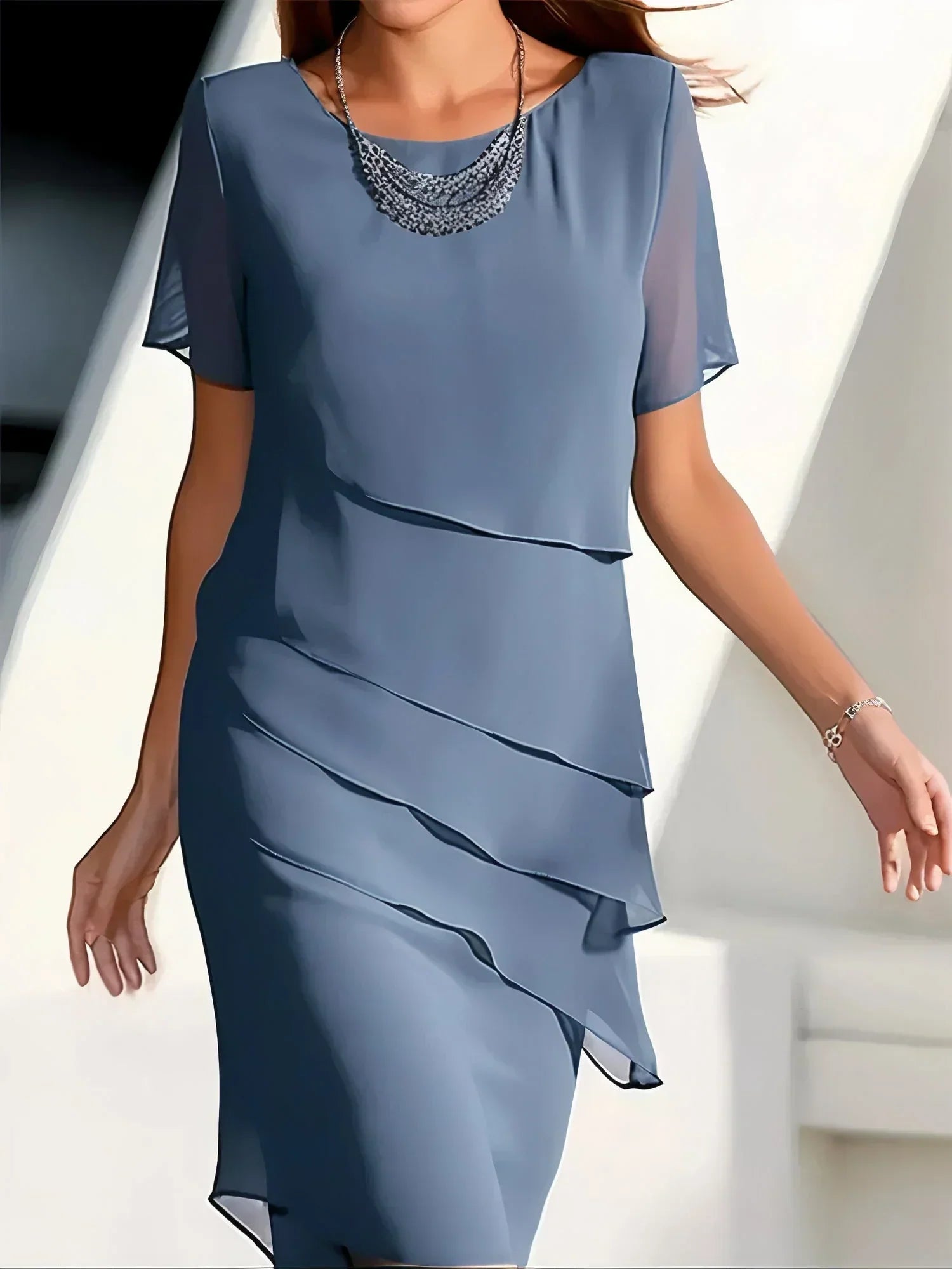 LAURA | ELEGANTES SCHICHTKLEID