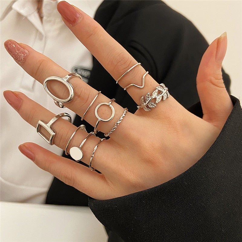 Ensemble von 11 vintage Silberringen