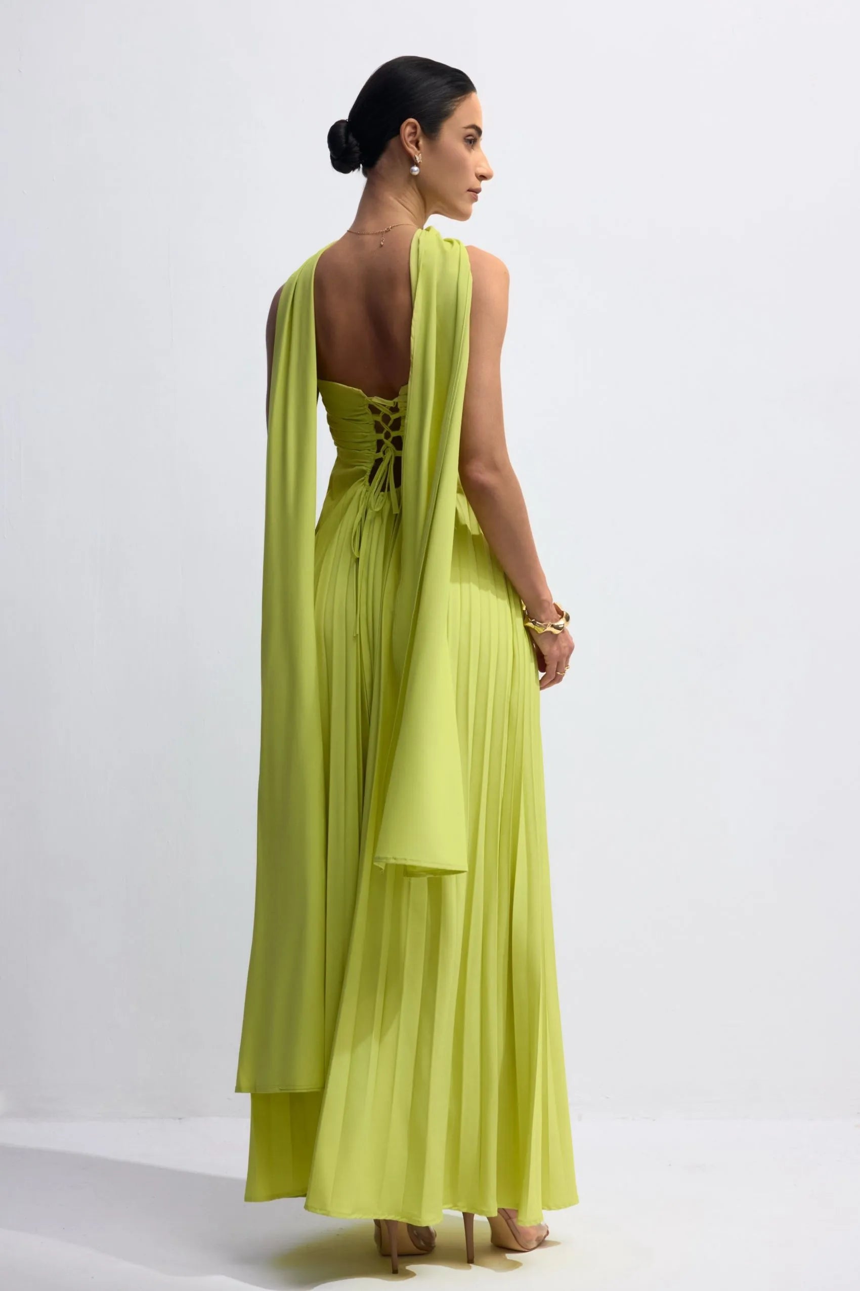 ISAVELLE – Strapless Pleated Maxi Dress