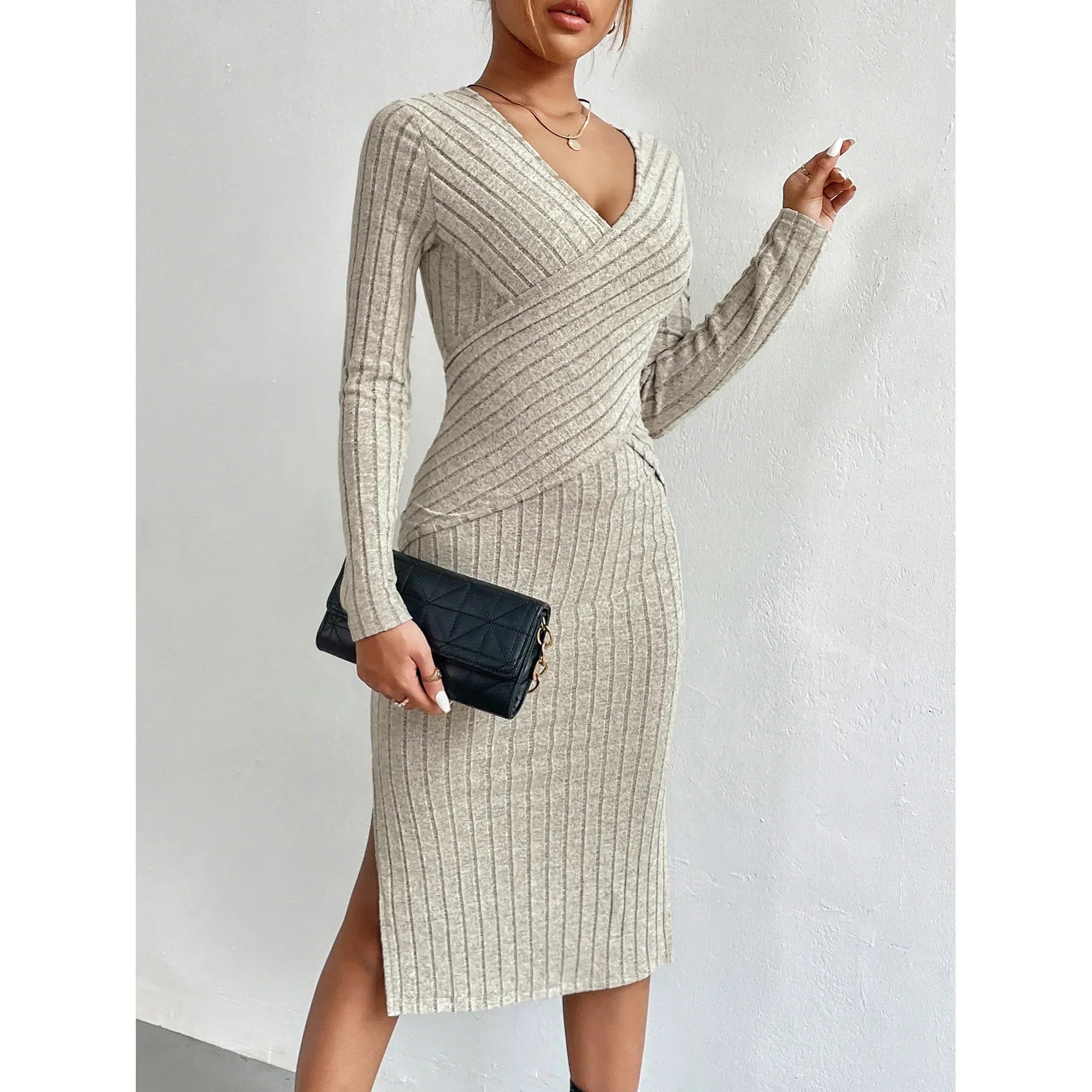 Nelli - Einfach elegantes Damenkleid