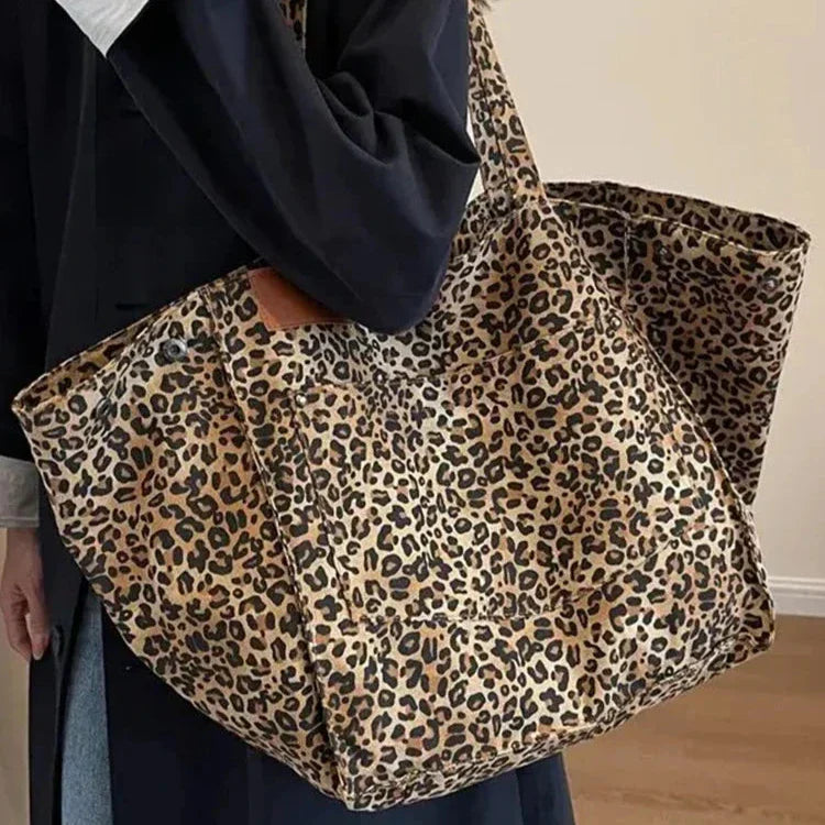 OLIVIA'S CHIC TOTE MARRONE – VINTAGE LEOPARD CANVAS BAG
