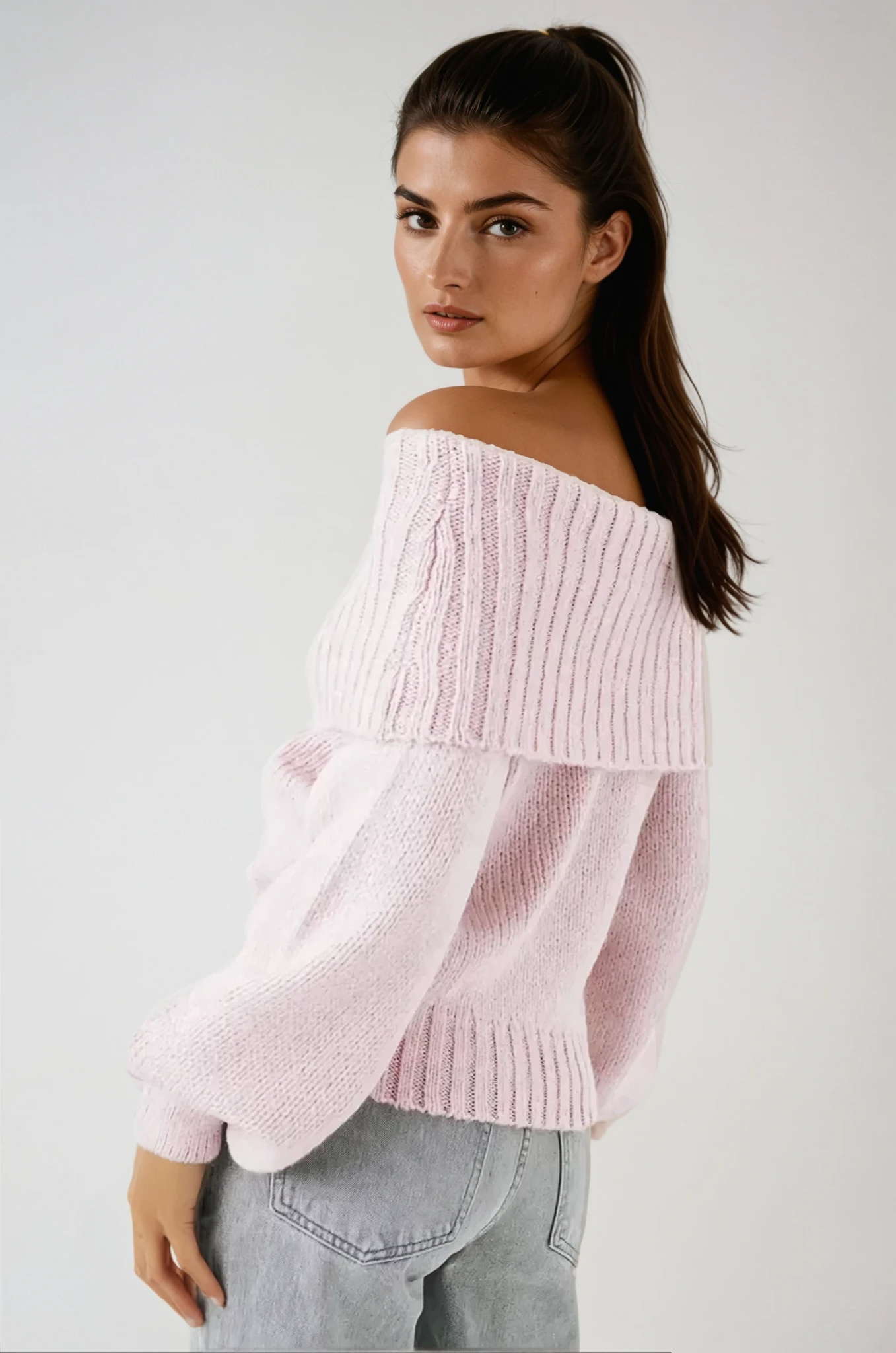 Luna | Maglione lavorato a maglia con spalle scoperte