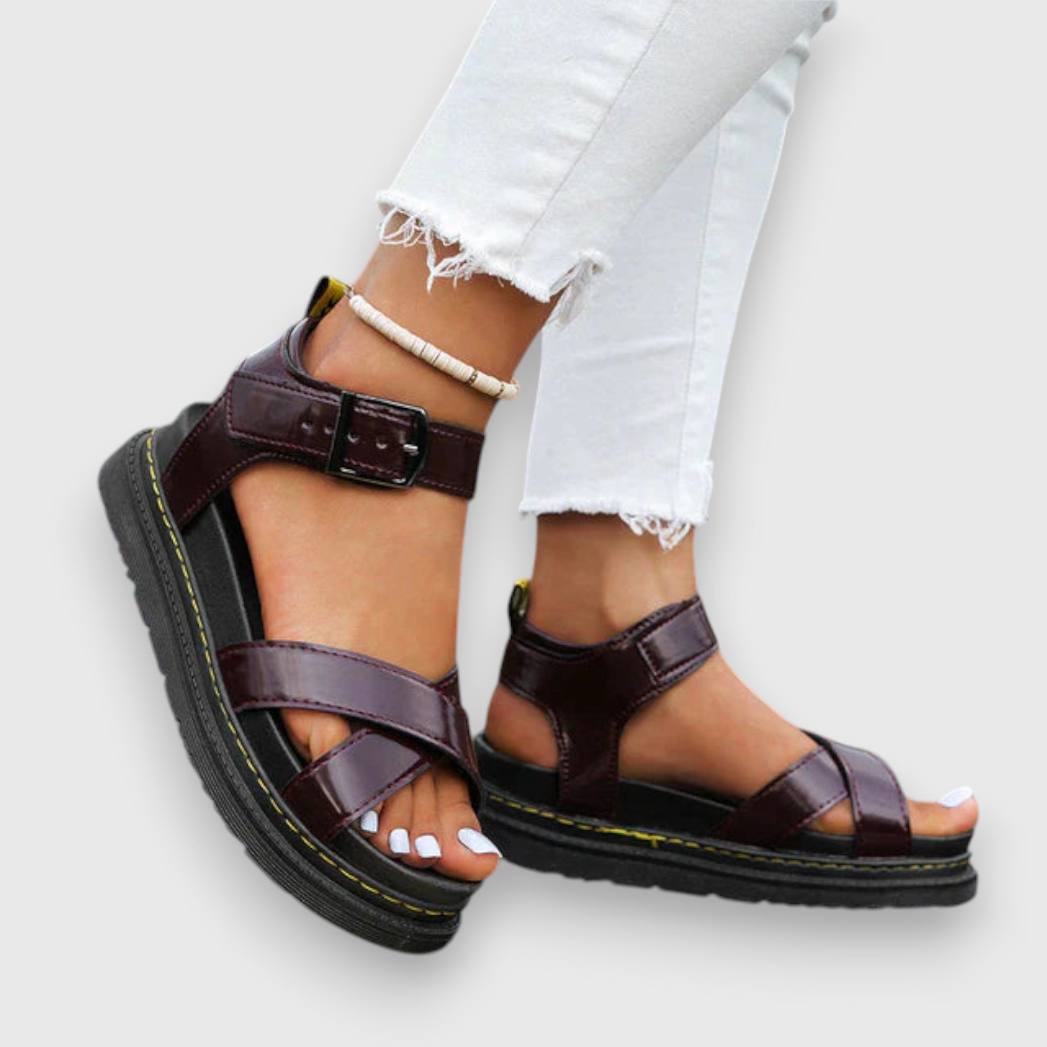 Nina – Sportliche Sandalen