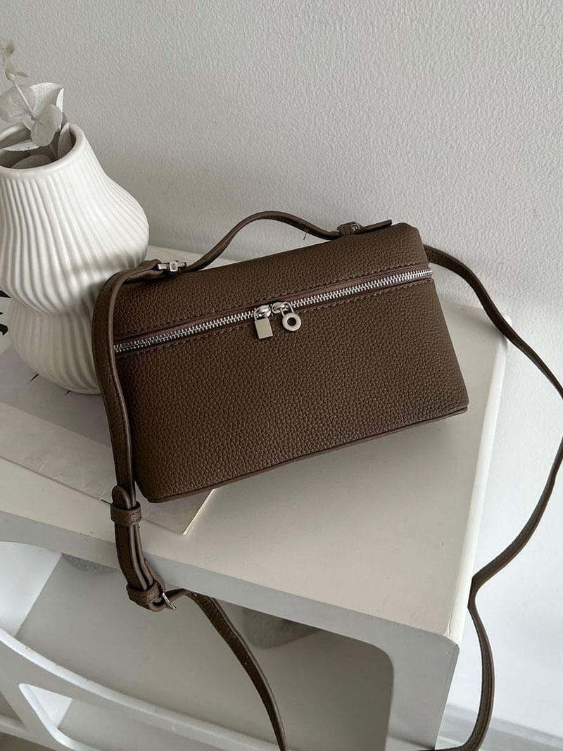 Charlotte Schicke kompakte Handtasche