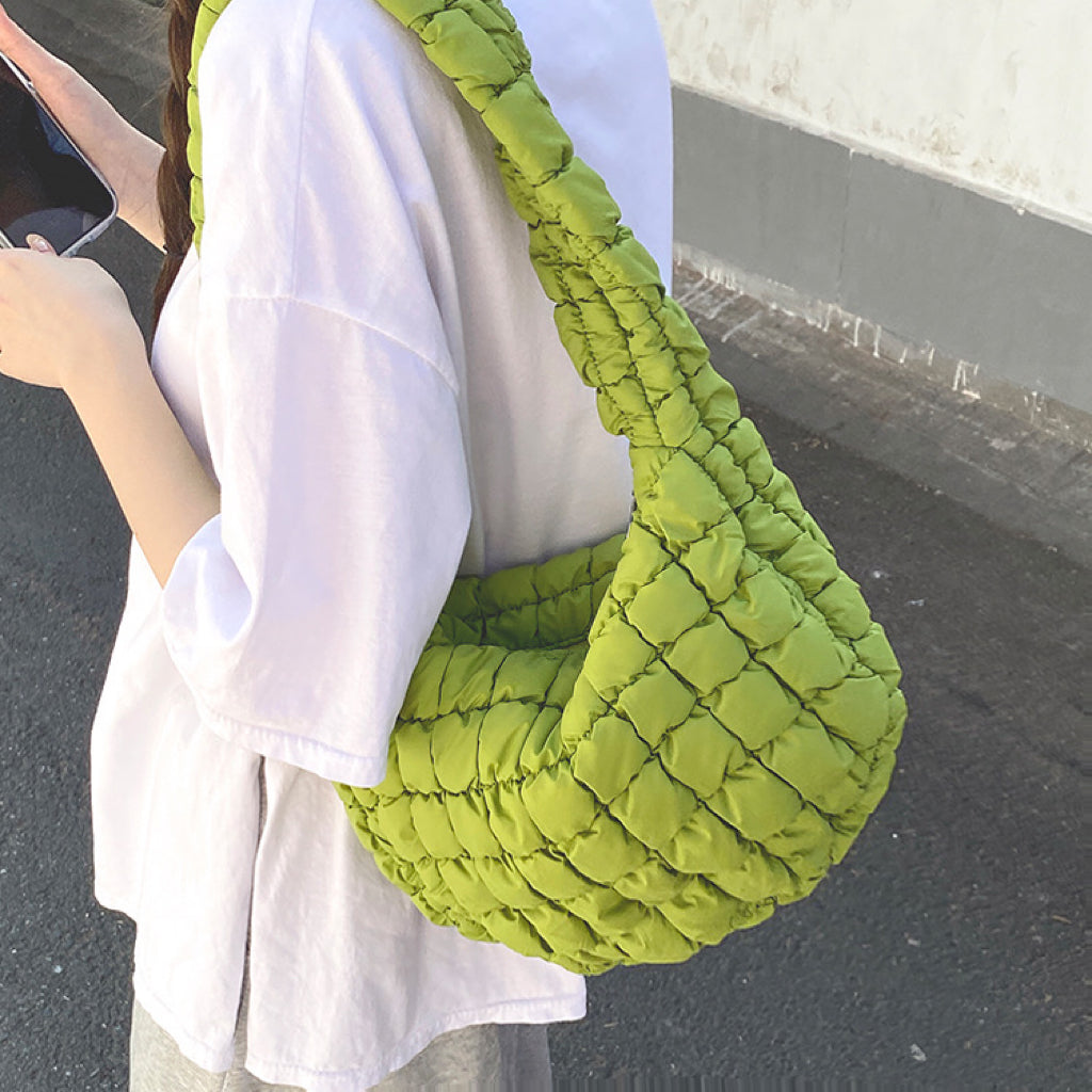 Blythe Plissierte Schultertasche