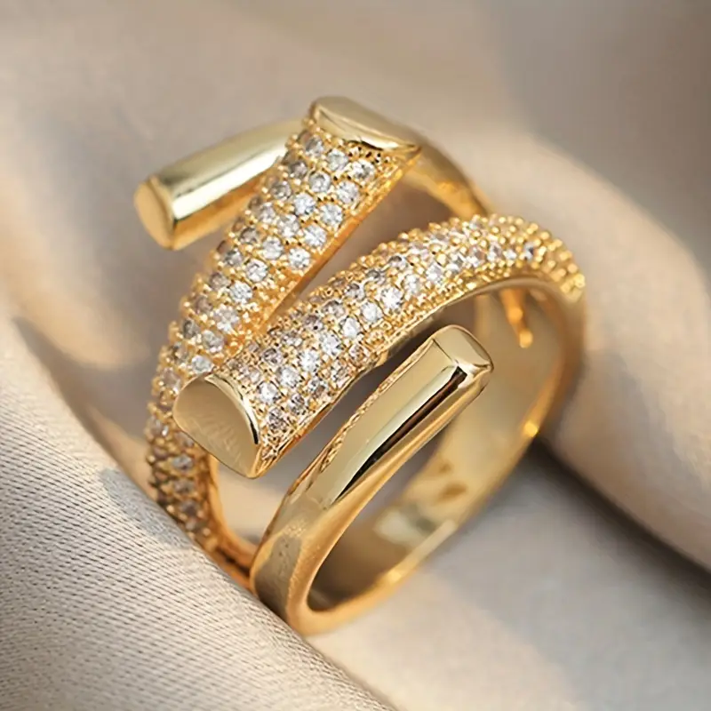 Glänzende Goldring