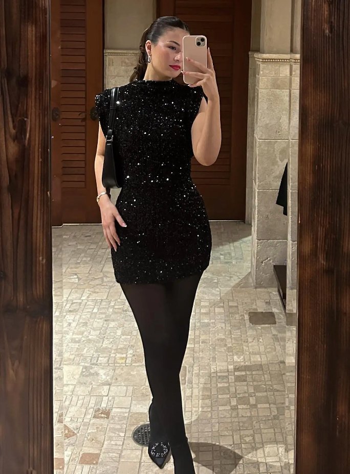 Abito glamour con paillettes di Livia